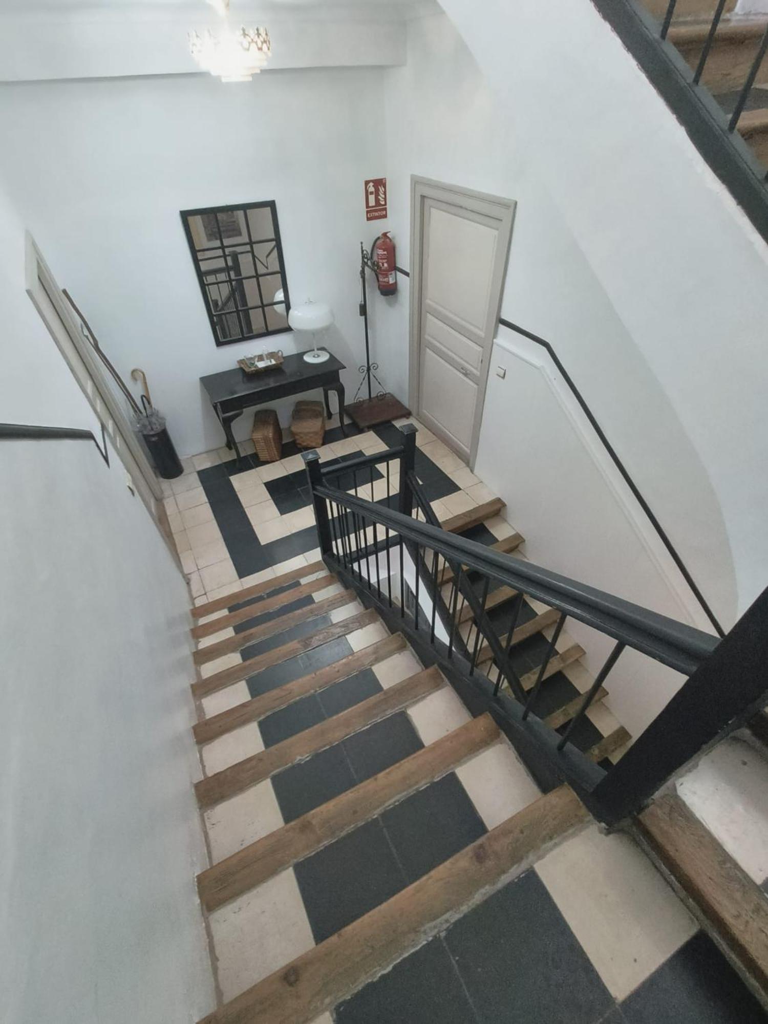 La Posada De San Marcial Tudela Luaran gambar